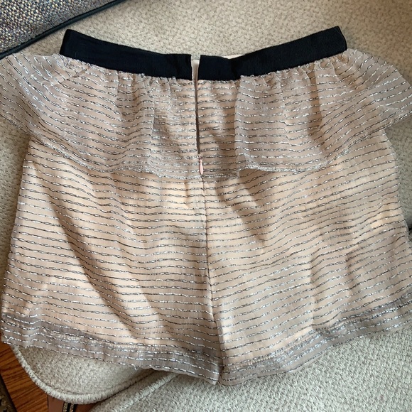 🆕BCBG Ruffle Fancy Shorts (sz 2-8) - Picture 2 of 9